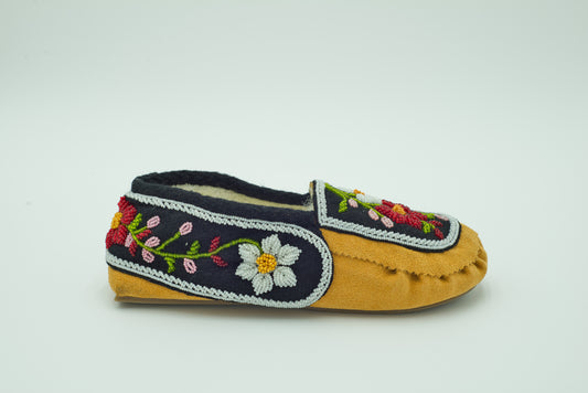 Women's Floral Beaded Suede Moccasin Black